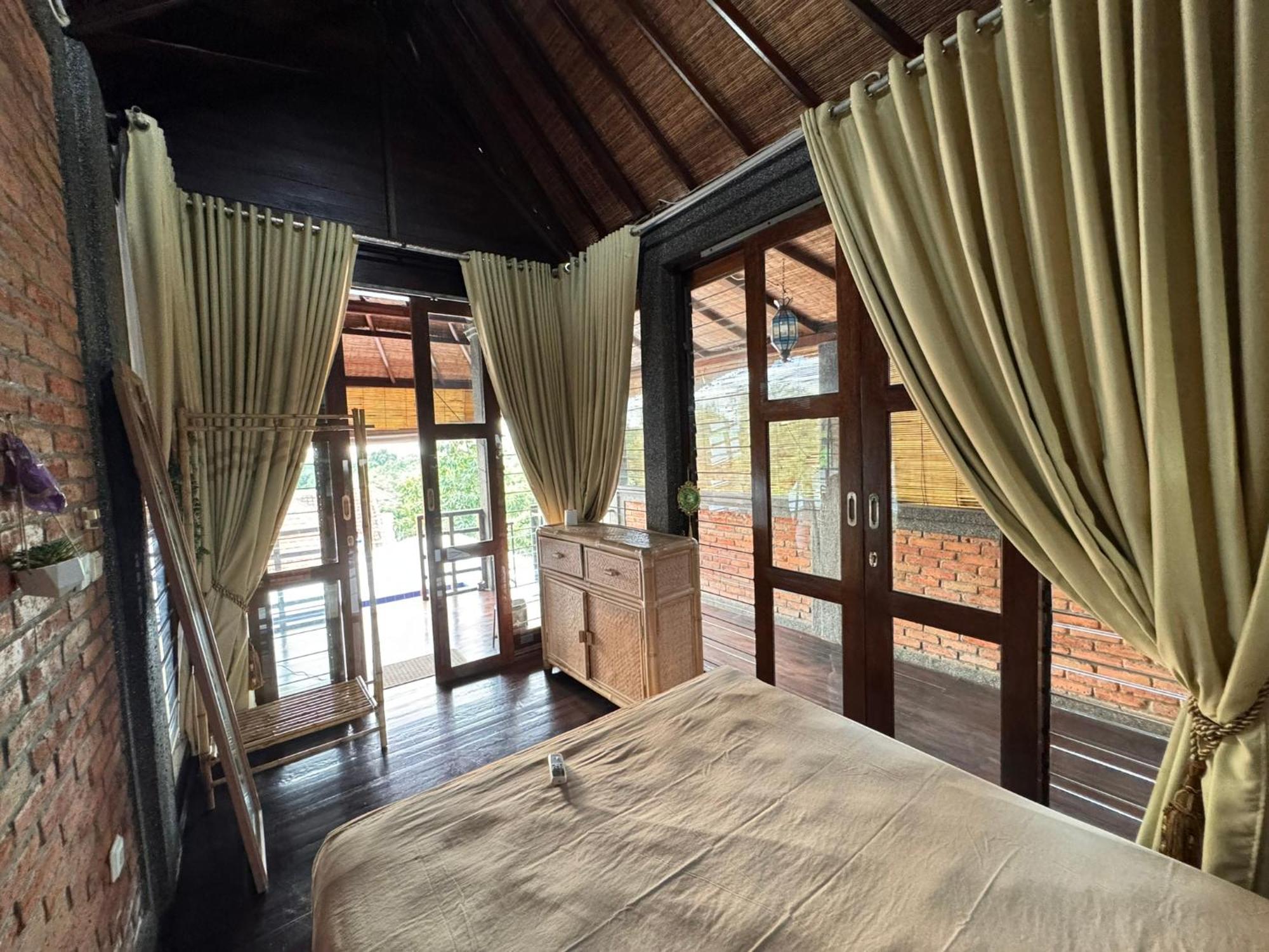 Giri Hill Homestay Nusa Dua  Exterior photo